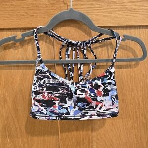 GUC, Lululemon Lighten Up Bra Culture Clash Multicolor size 4, $48, no pads